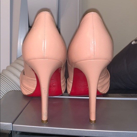 Christian Louboutin Nude Heels - Picture 5 of 5